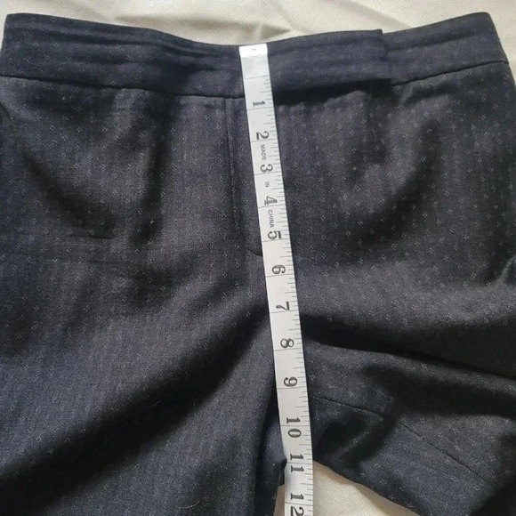 Ann Taylor Gray Straight Leg Dress Career Trouser Pants Size 4 - Picture 4 of 14